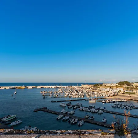 Casa Fedra A Holiday home *